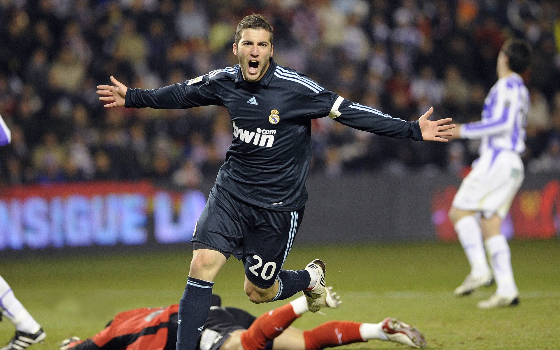 欧冠淘汰赛形势扑朔迷离，专家逐轮预测，欧冠淘汰赛新规则